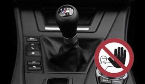 These five driving errors are ruined by the manual transmission! (VIDEO)