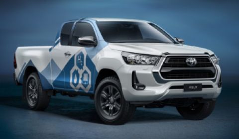 Toyota Hilux powered by hydrogen