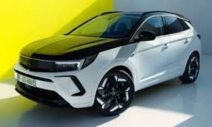 Opel presented the sporty Grandland GSe PHOTO/VIDEO