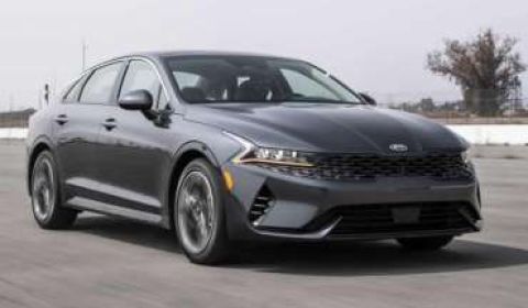 2021 Kia K5 Pros and Cons Review: Better Than Accord?