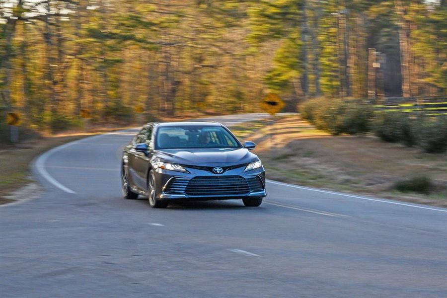 2021 Toyota Camry Goes All-Wheel Drive (Again)