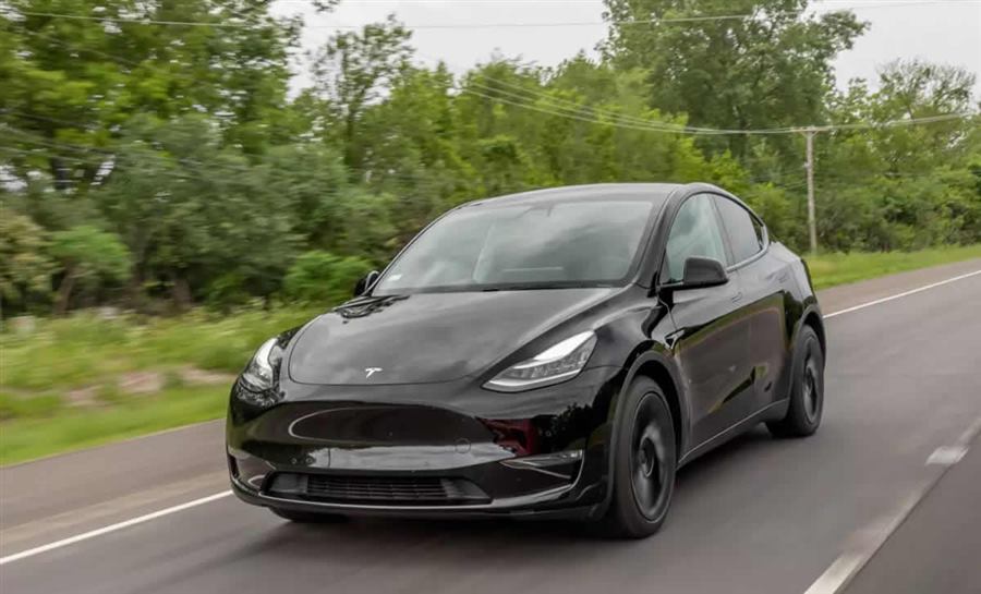 2021 Tesla Model Y Review: Have Your Cake and Eat It, Too
