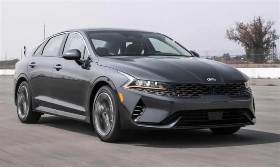 2021 Kia K5 Pros and Cons Review: Better Than Accord?