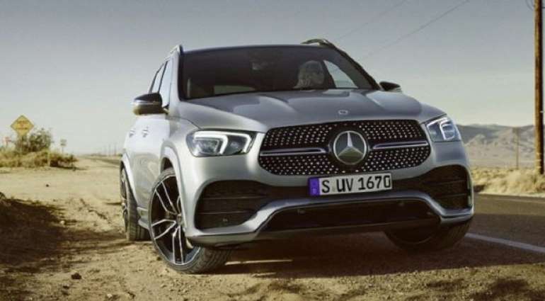 The Mercedes-Benz GLE gets mild hybrids in the diesel range