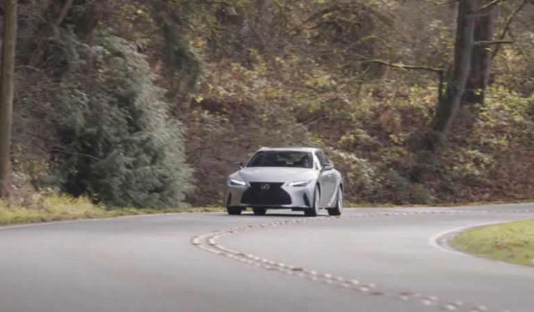 VIDEO: Test 2021 Lexus IS 300