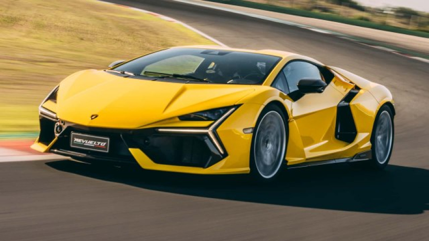Lamborghini celebrates a record year, Revuelto sold out until the end of 2026.